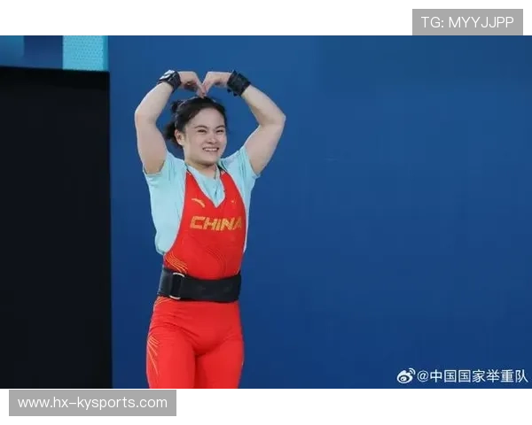举重训练营推广女性力量训练理念，女性举重纪录